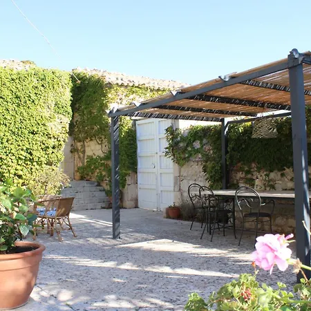 Quartarella - La Bellezza Nel Silenzio - Piscina Casa vacanze